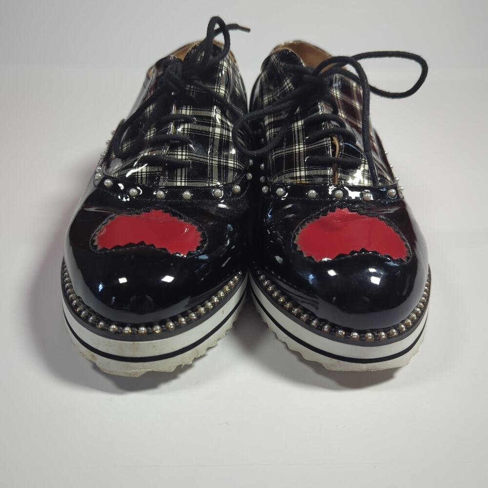Betsey Johnson Marti Plaid Patent Heart Platform Oxfords 8.5